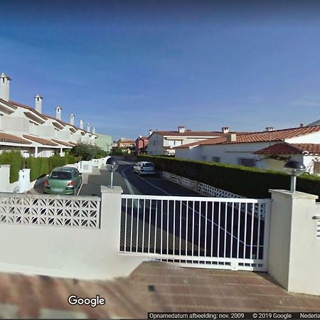 Casa Sant Antoni Maria Claret Villa กัมบริลส์ ภายนอก รูปภาพ